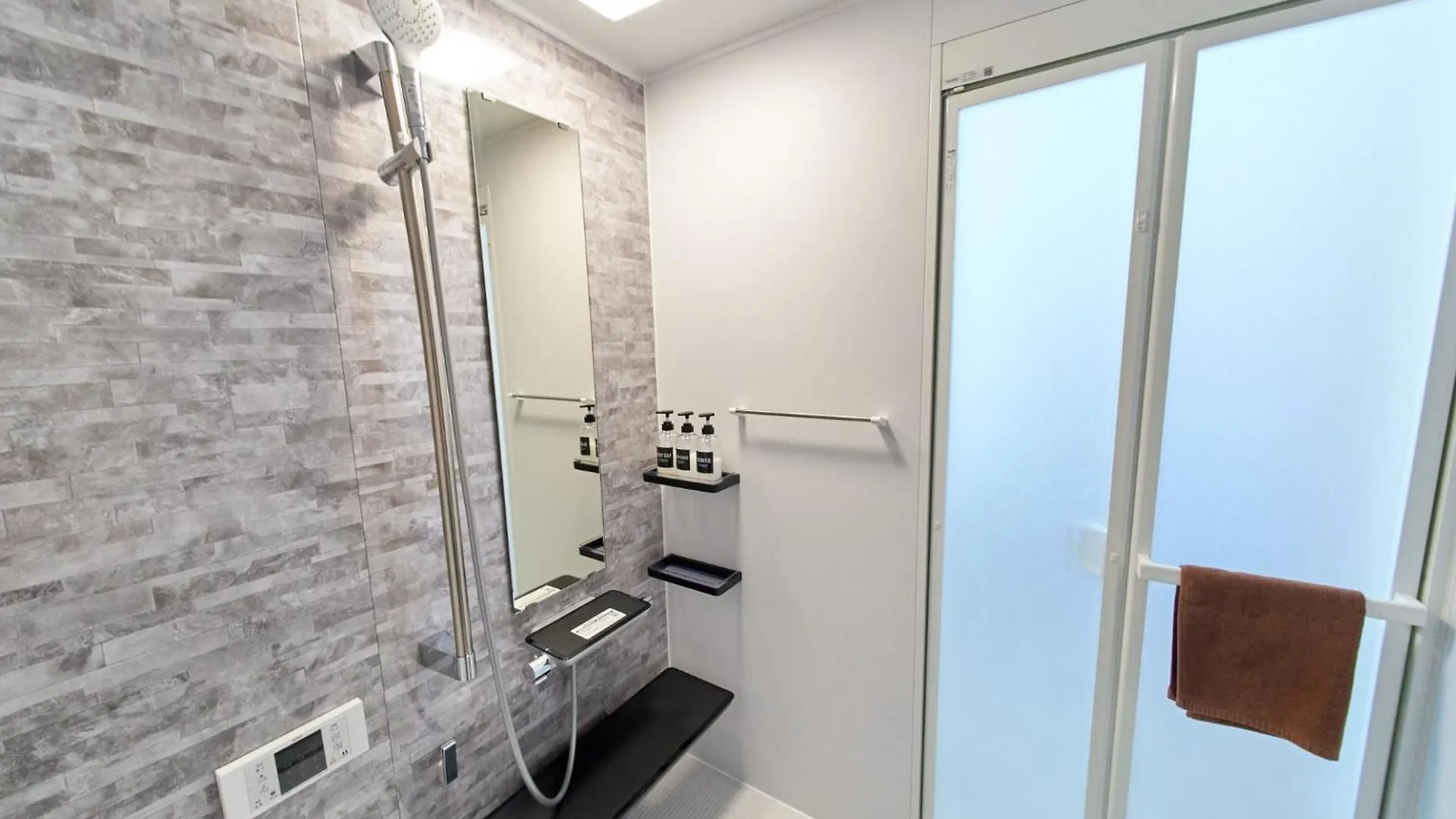 Apartment The Prime Tokyo Haneda 1St, 2Nd And 3Rd Floors - Vacation Stay 16755